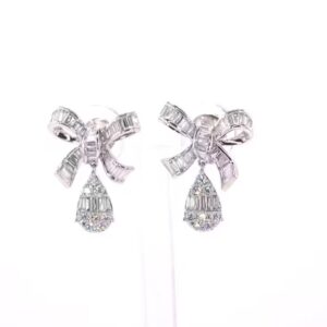 18K White Gold Diamond Bow Earrings