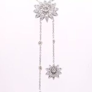 18K White Gold Diamond Sunflower Necklace